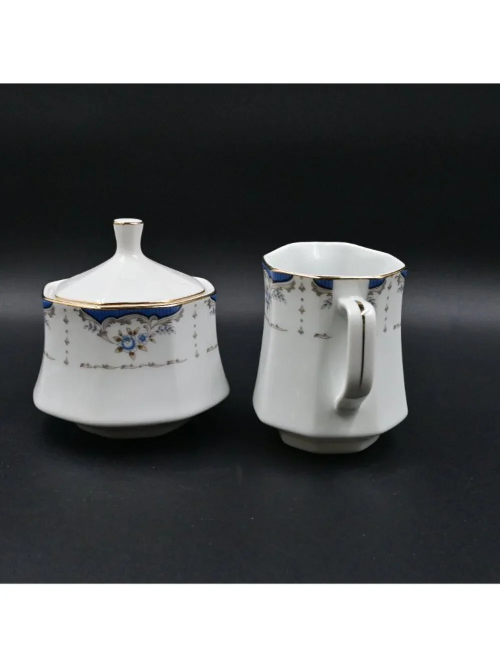 Seizan Mood Indigo 7936 Fine China Lidded Sugar Bowl and Creamer Set Vintage